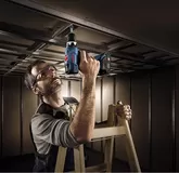 Акумуляторна дриль-шуруповерт Bosch З АКБ, макс діам. 25мм