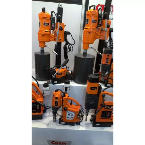 Магнітна дриль від 8 до 32 мм 32HD