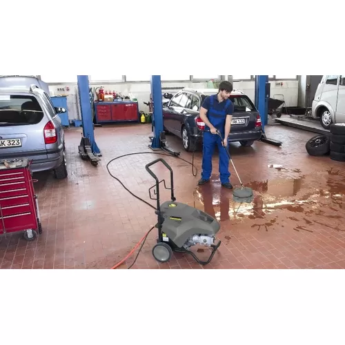 Мийка високого тиску Karcher HD 6-15-4 Classic