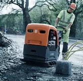 Реверсивна віброплита Husqvarna 500 кг з датчиком сили ущільнення LG 504
