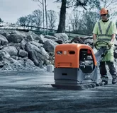 Реверсивна віброплита Husqvarna 500 кг з датчиком сили ущільнення LG 504