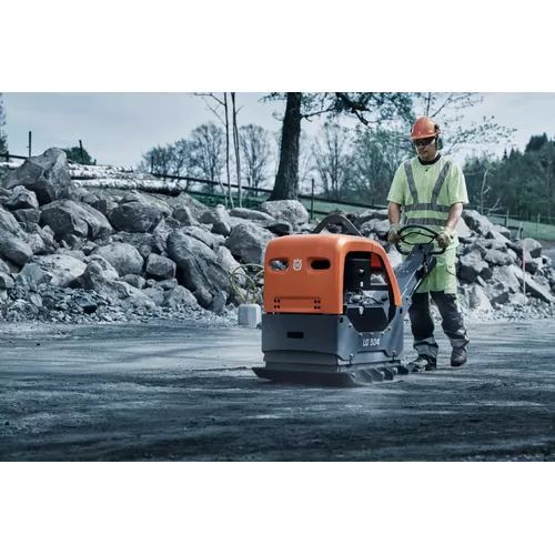 Реверсивна віброплита Husqvarna 500 кг з датчиком сили ущільнення LG 504