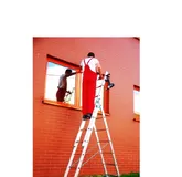 Драбина універсальна з трьома секціями, висота від 4 до 6м