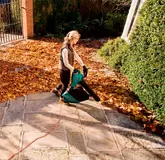 Воздуходувка, садовий пилосос BOSCH 2,5 кВт, потік повітря 85м/с