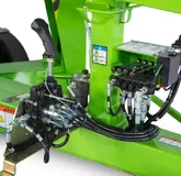 Колінчастий причіпний підйомник Niftylift N170